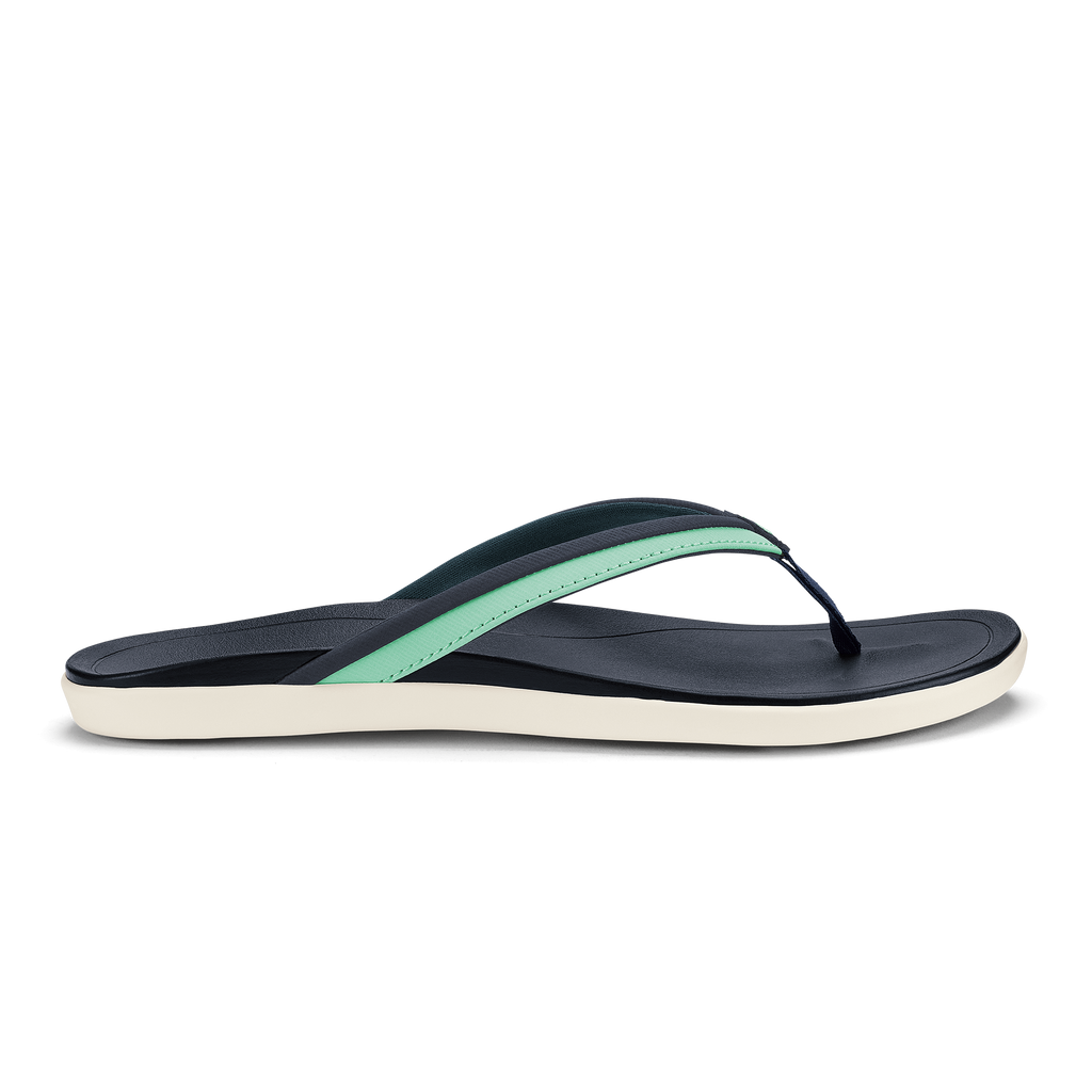 Hoʻopio Malua  -  Trench Blue / Paradise